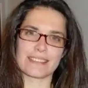 Angela R.